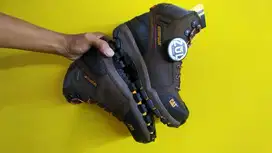 Sepatu Safety Caterpillar Navigator ST