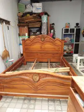 100% KAYU JATI ASLI! Dipan Divan Kerangka Kasur Ukiran 180 x 200 King