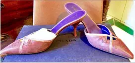 Sepatu Pesta/Pergi Merk PRADA