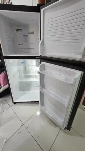 Dijual Kulkas 2 Pintu