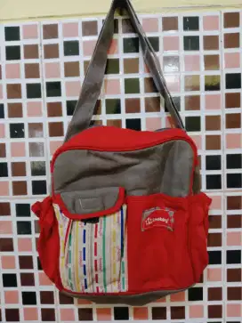 DIJUAL TAS SNOBBY WARNA MERAH