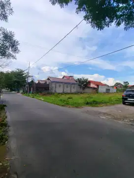 Tanah Istimewa Karanganyar Kota