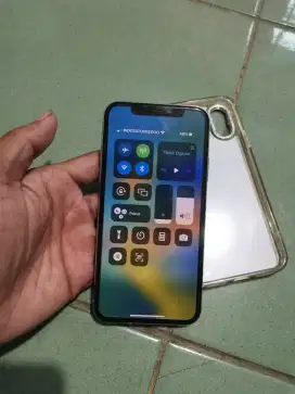 iphone x 64GB hp+kabel casan