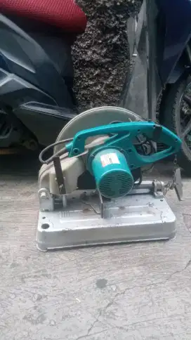 Cutting whell makita baru dipake sekali