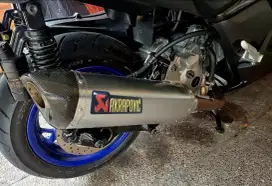 Knalpot Akrapovic untuk Xmax Connected