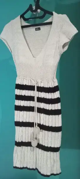 Dress wol panjang