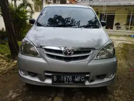 Avanza E Matic 2010