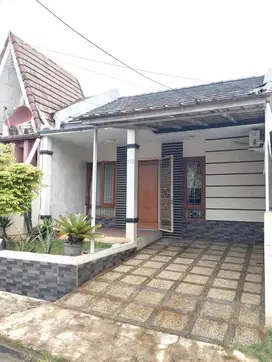 DI KONTRAKAN RUMAH FULL FURNITURE SIAP HUNI