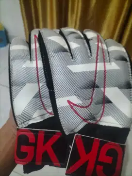 sarung tangan kiper