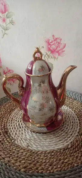 Tea set porclein vintage made in China