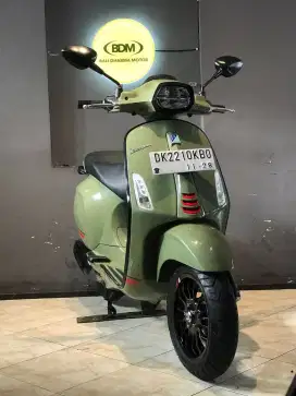 DP 8 JT / BUNGA MENURUN 2%/ PIAGGIO VESPA SPRINT S TAHUN 2023