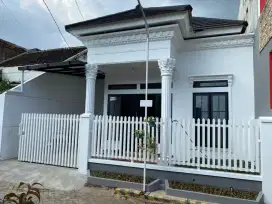 Dijual rumah baru siap huni