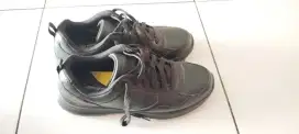 sepatu Skechers ori size 42/27cm