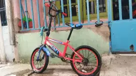Dijual sepeda, BU