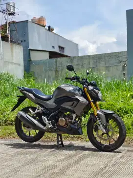 HONDA CB 150R GREY TAHUN 2021 LOW KM, MULUS‼️