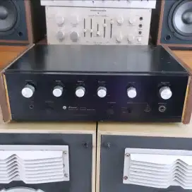 SANSUI au 101 amplifier