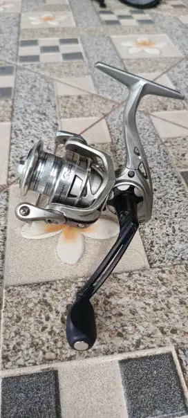 Reel any fish 3000 9+1 ball bearing smooth