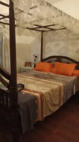 TEMPAT TIDUR ANTIK NO.2