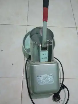 Dijual mesin serut es
