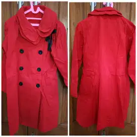 Coat Tebal Warna Merah