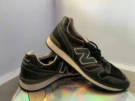 NB series 366 Black