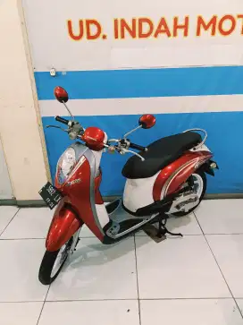 SCOOPY KARBURATOR ISTIMEWA MULUS 2011