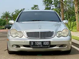 Dijual Mercy C240 2002 TERMURAH TANGAN 1