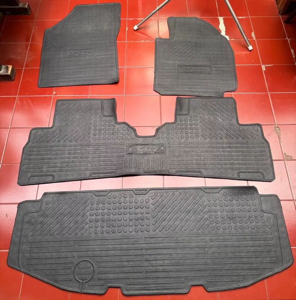 Jual Karpet Karet Suzuki XL7
