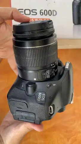 Canon 600d EFS 18-55mm IS II SC 10ribu