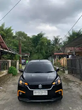 Suzuki Ertiga Sport a/t 2019 hitam