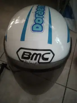 Helm anak dan dewasa