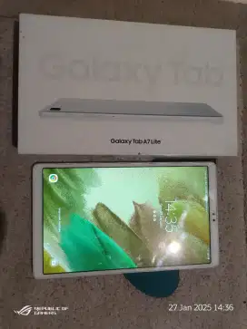 Tab A7 lite cellular hitam dan putih