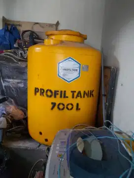Jual tandon 700 L