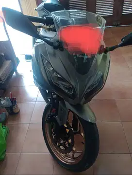 Kawasaki ninja 250 fi 2014 grey