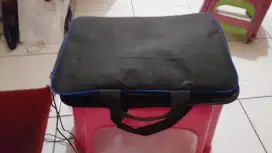 Di jual cepat laptop DLL dari baru di pake sekali sama anak
