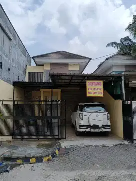 Dikontrakan rumah