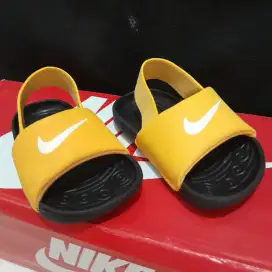 Sepatu Anak Nike Kawa Slide Original Second Like New / Sepatu Anak