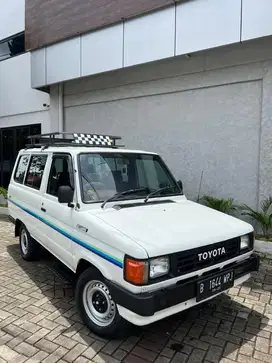 Kijang super special edition putih rare 1992