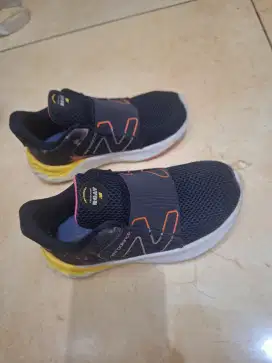 Sepatu New Balance Anak