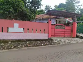 Dijual Rumah Tinggal Halaman Luas