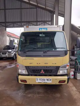Canter FE 71 engkel box almn 2019 istimewa