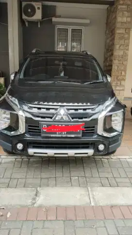 Mitsubishi Xpander cross premium 1.5 AT