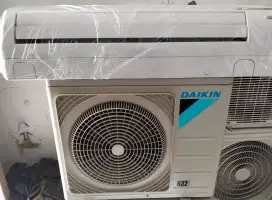 Ac Daikin second masih dingin