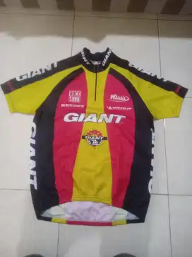 Jersey Baju Sepeda Giant