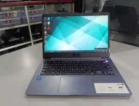 Laptop Asus E406 Slim