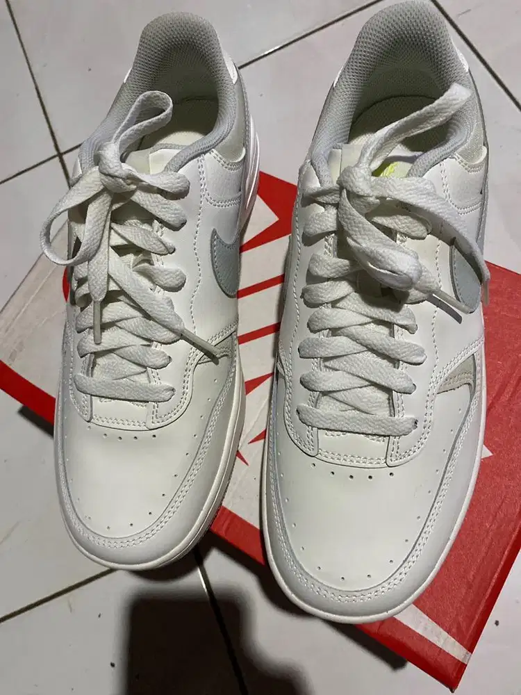 Nike Gamma Force Original authentic 42