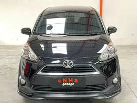 Toyota SIENTA V 1.5 A/T 2019.. eNHa garage Semarang..