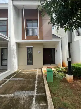 Disewakan Rumah di Summarecon Karawang Cluster Elora