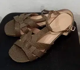 Sepatu Sandal Vicari