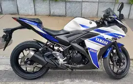 Yamaha R25 250cc Putih Biru Low Odo 6000 km jarang pakai